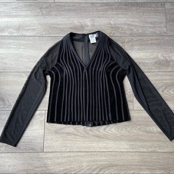 Vintage Concepts Conrad C Velvet Lace Mixed Media Top - Picture 6 of 16